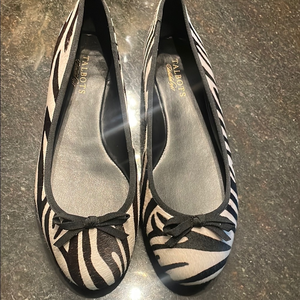 Talbots Black and White Zebra Print Flats